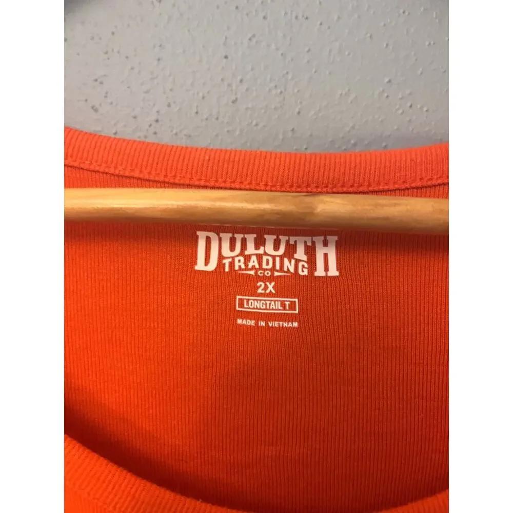 Duluth Trading Co Longtail Tee
